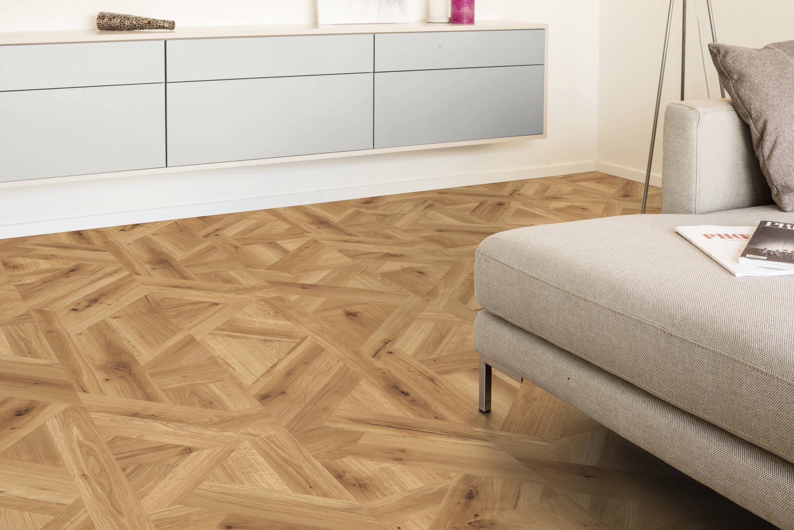 Kaindl AQUA PRO tölgy laminált padló 8 mm AC5