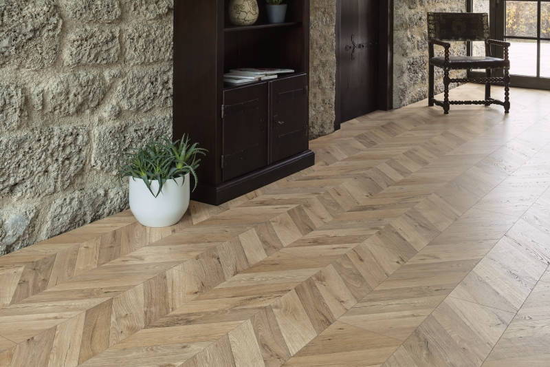 Kaindl Natural Touch széles laminált padló 8 mm AC4