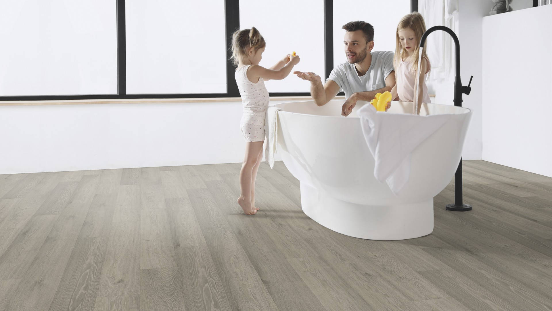 Kaindl Solid Pro SPC vinyl padló 6 mm széles